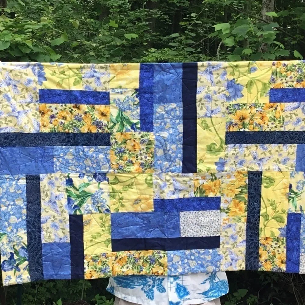 NWT Hand Crafted Blue & Yellow Quilt